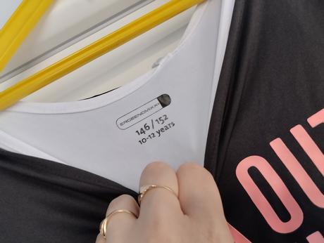 Zaujimave tricko 146/152, active,146