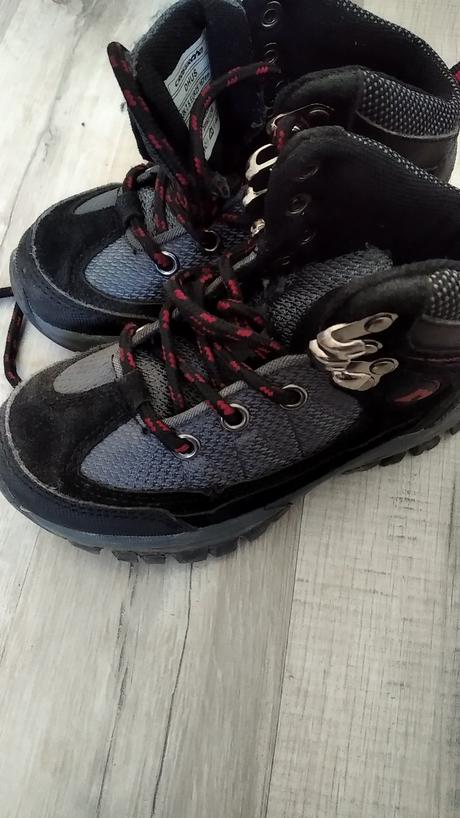 Športové topánky, 25