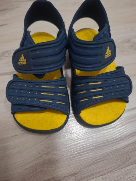 Adidas sandalky, adidas,21