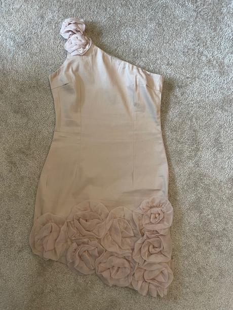 Kokteilove saty ax paris, s