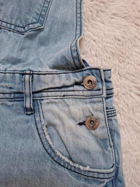 Šortky na traky, takko,152