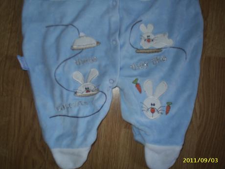 Modrá zamatová dupačka, nenosená, 68