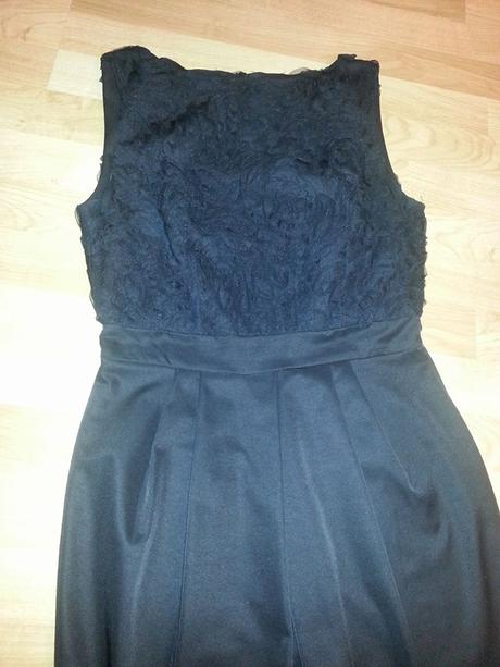 Spoločenské šaty, 38