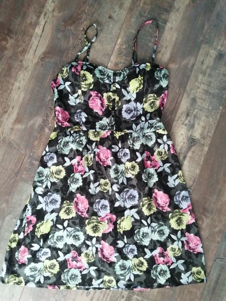 Šatičky, tally weijl,38