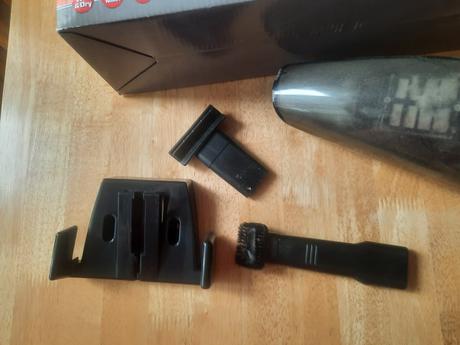 Ručný vysávač, sencor