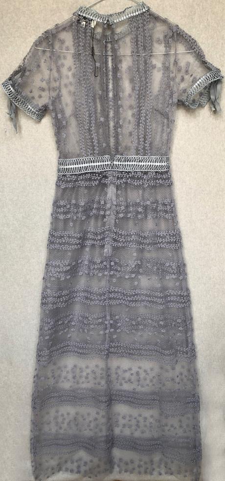 Vyšívané maxi šaty, xs