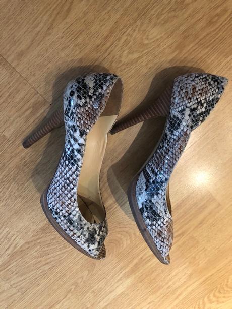 Guess lodicky, guess,40