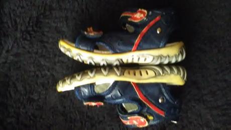 Tmavomodré sandálky-darujem k nákupu, skippy,23