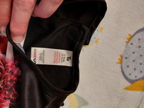 Kostrička halloweensky kostým veľ.110-116,