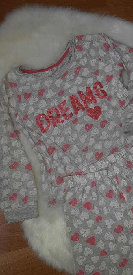 Srdiečkové pyžamo 122/128, pepco,122