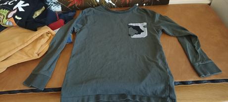 Balík tričiek a iné 122, 122–134