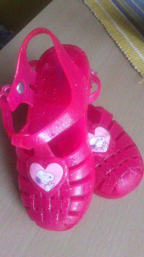 Gumené sandálky snoopy, 26
