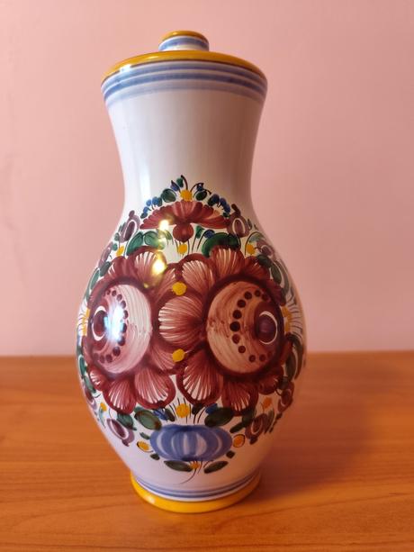 Dzban s uzkym hrdlom 26 cm vysoka, osobny odber, 