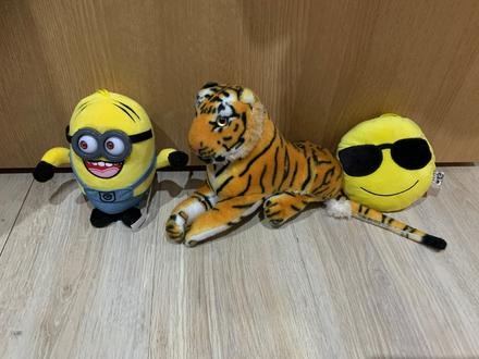 Plysaky mimon a ine,