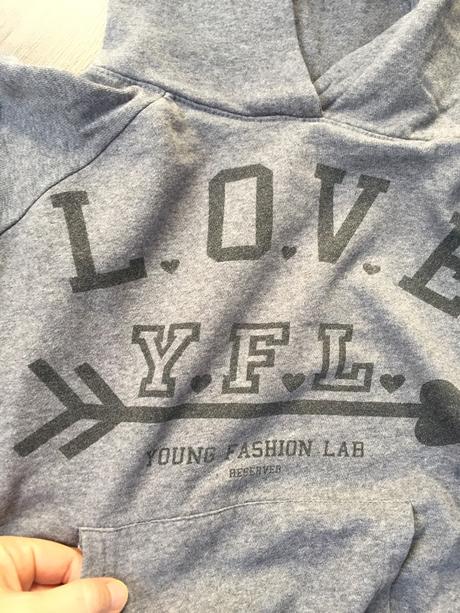 Mikina xs/s r, reserved,s