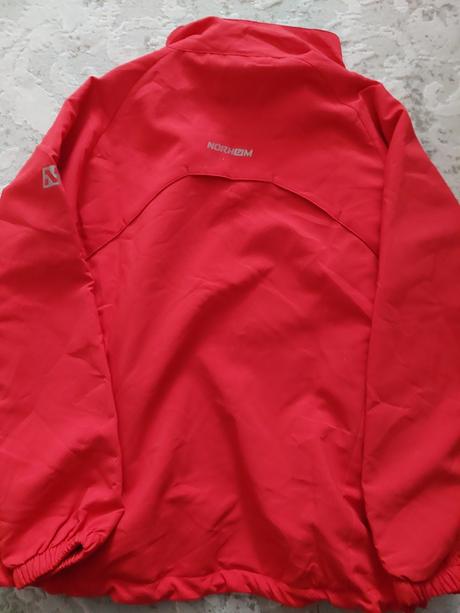 Prechodná vetrovka, 140