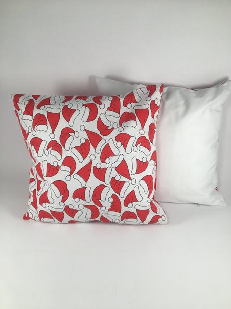 Červený vianočný vankúš, 