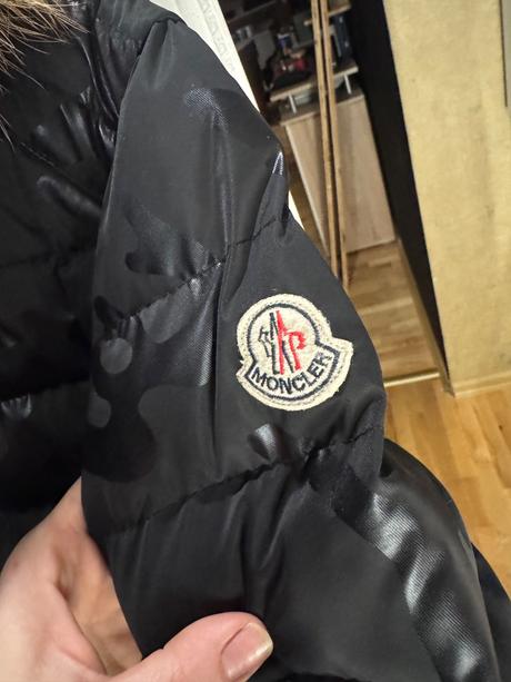 Moncler vetrovka, l