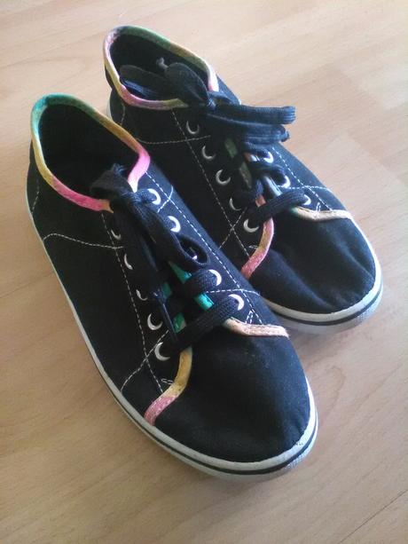 Dievčenské tenisky, 34