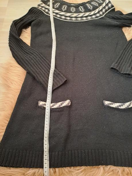 Svetrikove saty l/xl, l