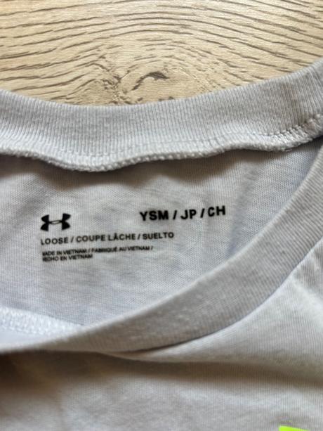Tričko, under armour,128
