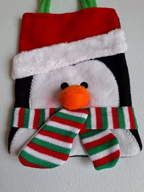 Taštička tučniačik,