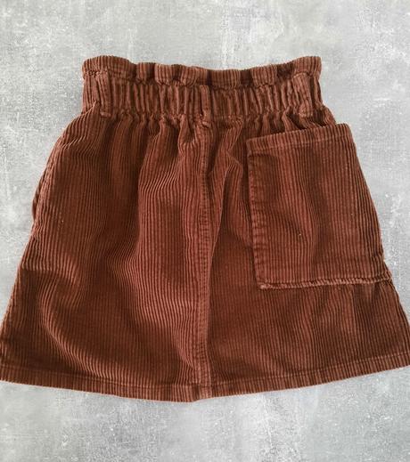 Menčestrová sukňa, zara,140