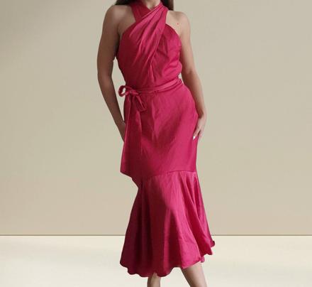 Elegantné lesklé šaty, m