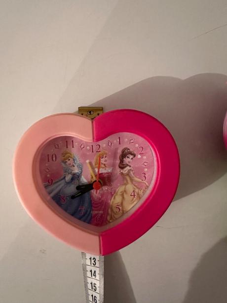 Hodinky a kvet ako darcek, 