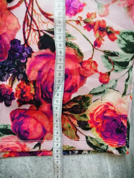 Kvietkované šaty bodyflirt, v38-40,pružné, 38