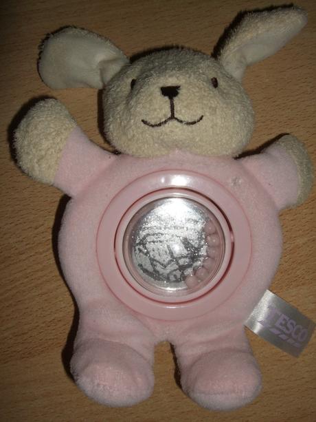 Zajačik cca 16 cm s  hrkálkou, 