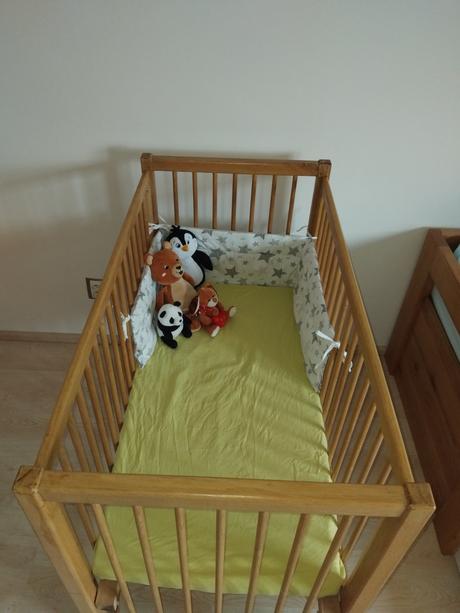 Ručne robená dubová detská postieľka z masívu, šírka (cm): 65,dĺžka (cm): 120