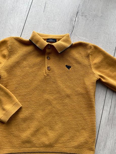 Tenký okrový svetrík, next,110