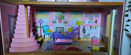 Veľký drevený domček pre bábiky, 