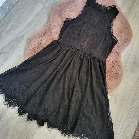 S/m čipkované saty, sinsay,m