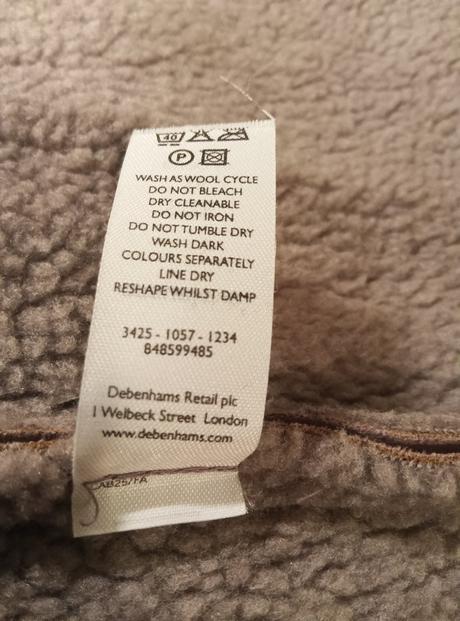 Teplá vesta bez rukávov, 46