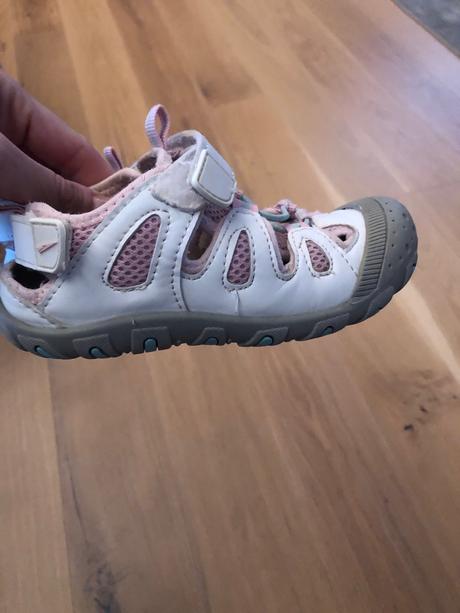 Sportove sandale, sprandi,30