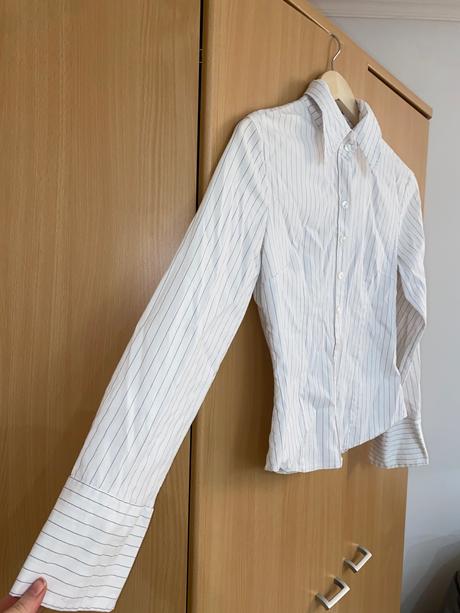 Krásna pásikavá elastická košeľa / blúzka, s