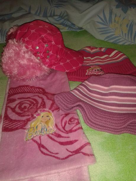 Barbie čiapky, barbie,50