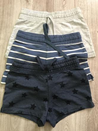 Kraťasy 3-4 roky/3 ks, next,104