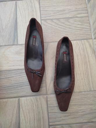 Lodičky tmavohnedé, ecco,38