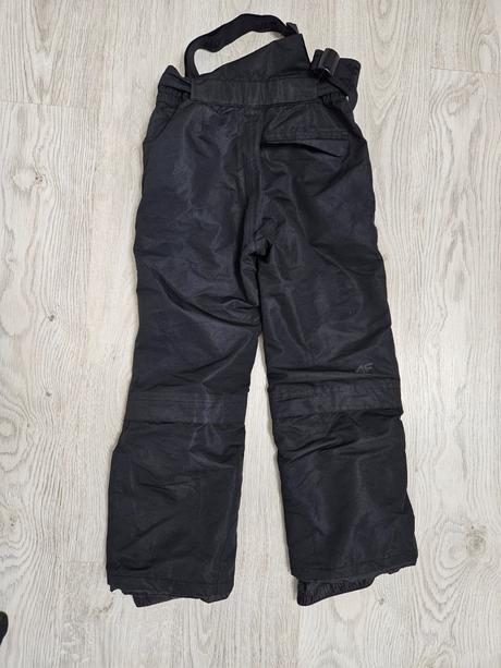 4f oteplovačky, 152