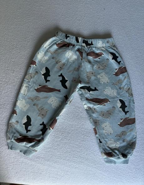 Teplaky 92, sinsay,92