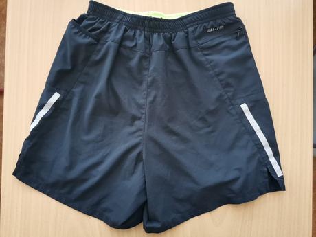Športové kraťasy  dri-fit, nike,xs
