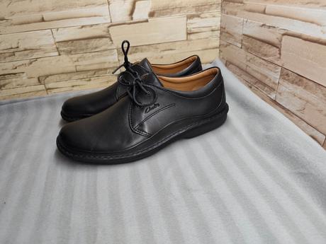 Clarks 45 - pánske kožené čierne topánky, clarks,45