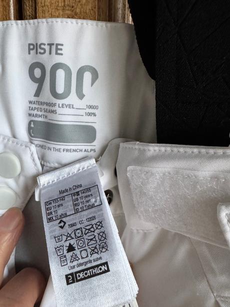 Lyžiarske nohavice s trakmi piste 900 142- na 10-r, 140