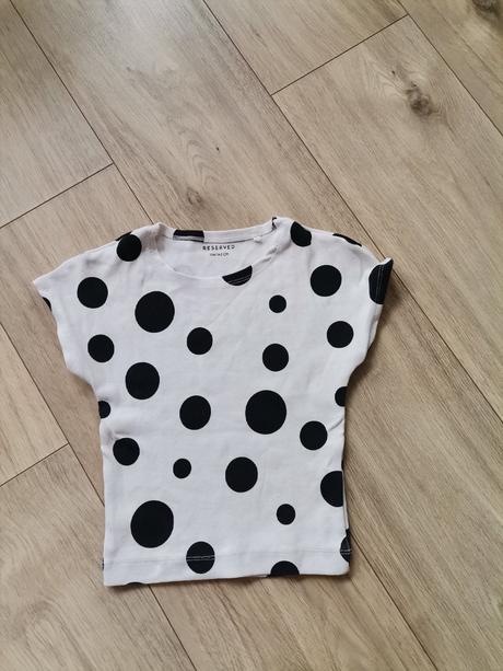 Tricko, reserved,122