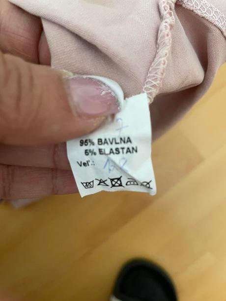 Predlzene tricko, 134