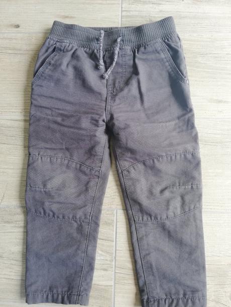 Zateplené chlapčenské rifle, primark,98