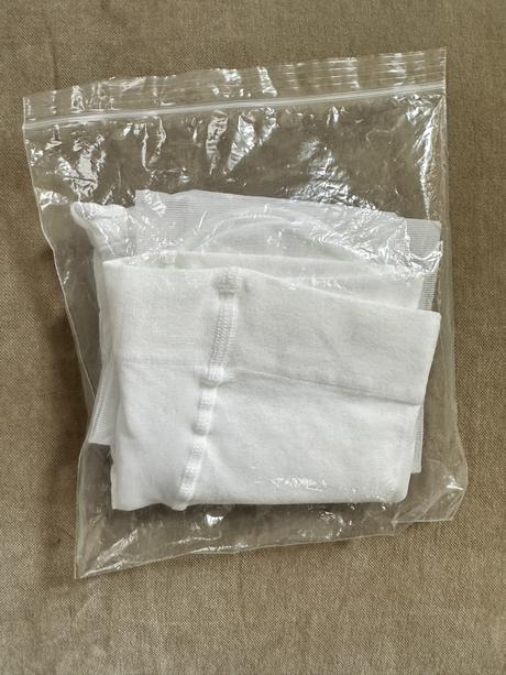 Dievčenské biele silónky so srdiečkami, 